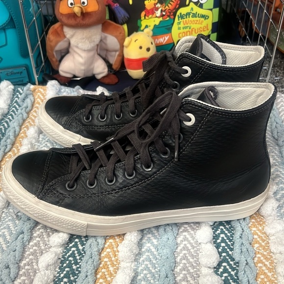 Converse Chuck Taylor All Star Hi Black Leather Men’s size 9 Women’s size 11 - Picture 1 of 8